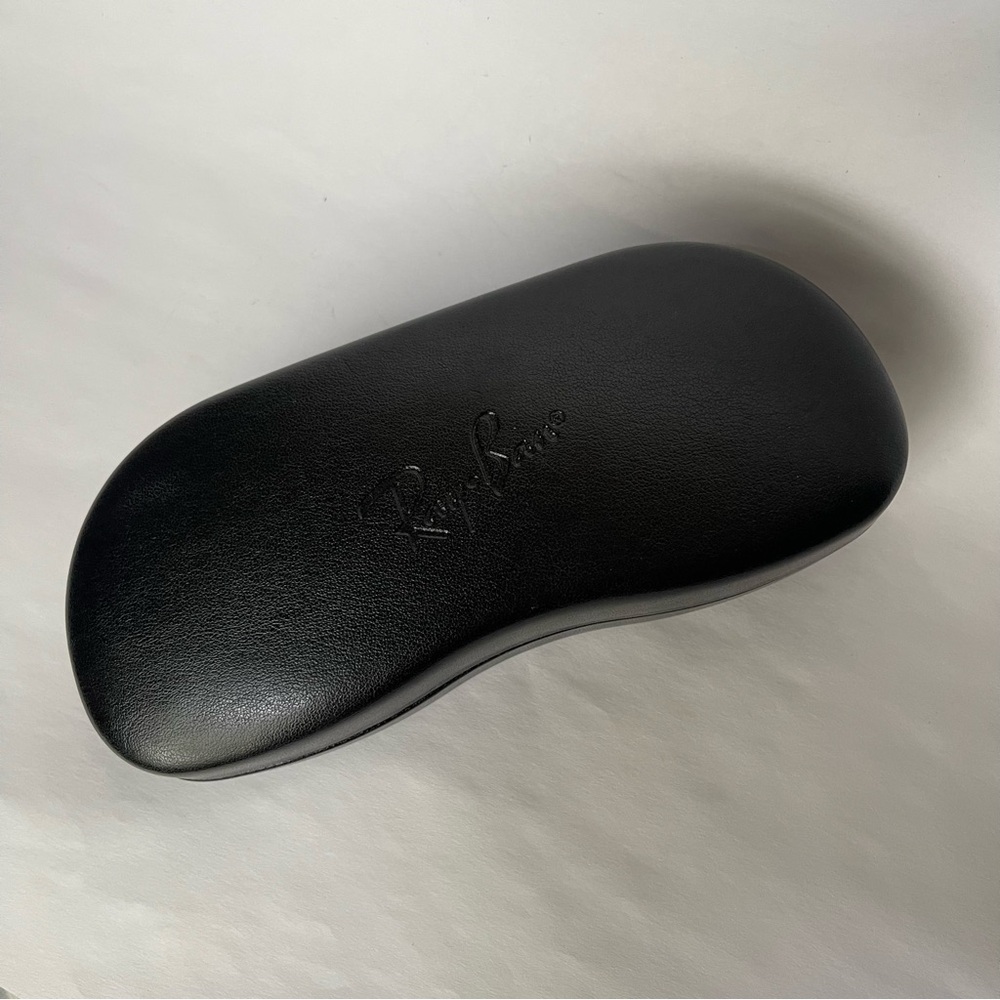 NWOT Unisex Ray-Ban Black Leather Hard Clam Shell Luxury Eyewear Case
